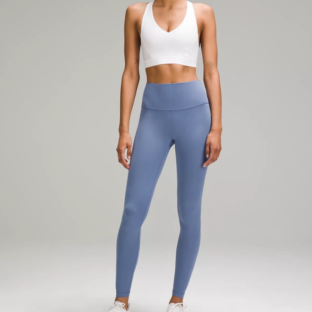 Periwinkle Lululemon cropped leggings